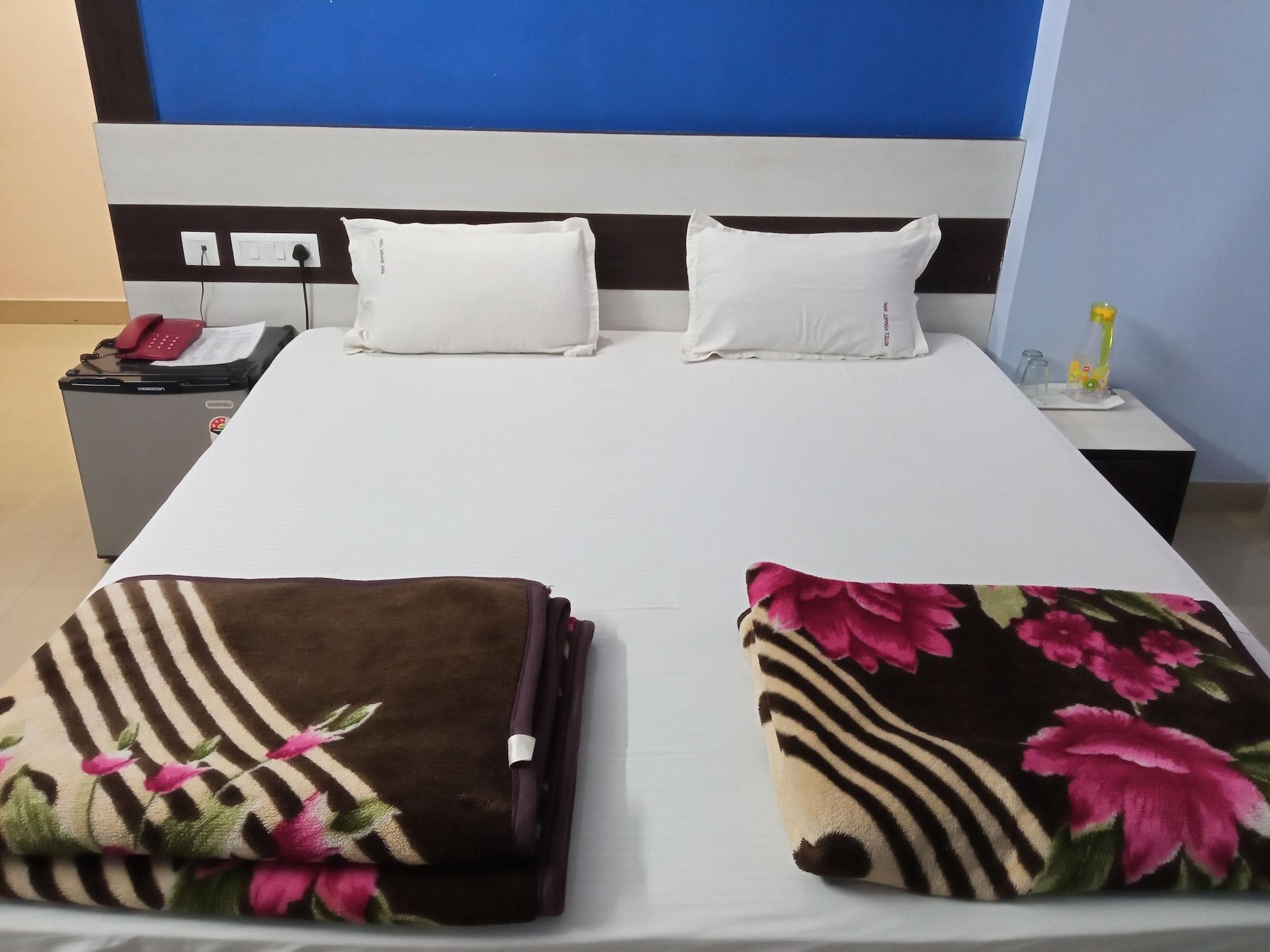 Hotel Viraat Inn Gaya Esterno foto