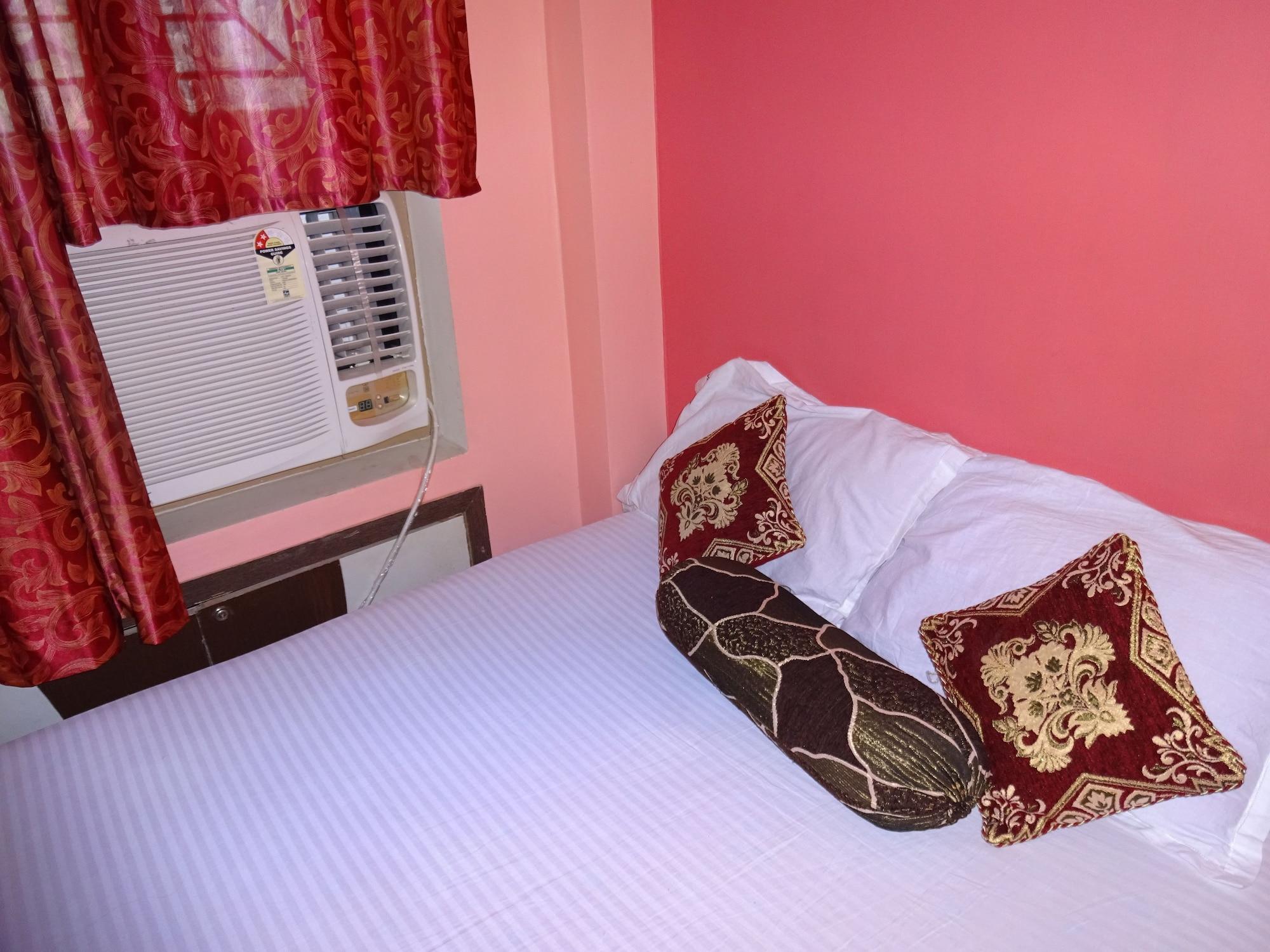 Hotel Viraat Inn Gaya Esterno foto