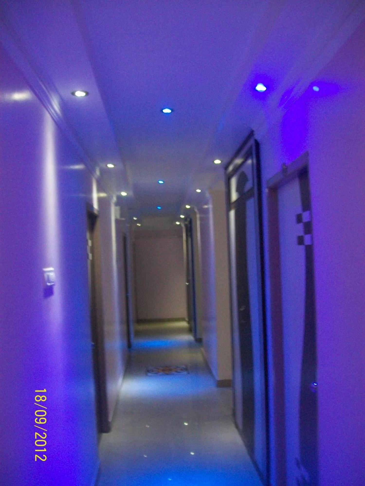 Hotel Viraat Inn Gaya Esterno foto